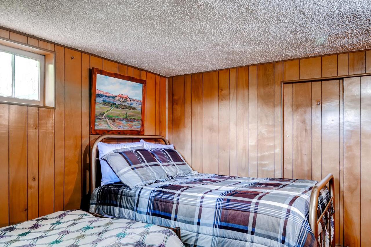 Charming By A Farm Near Bryce Canyon!